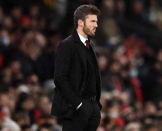 黑马官宣上任！44岁少帅执掌皇马，年富力强，索肖不愿给他打下手